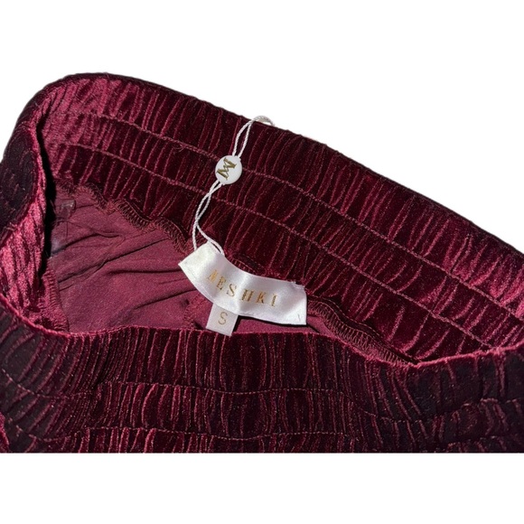 NWT Meshki Velour Tracksuit Set in Burgundy/Maroon - Picture 8 of 8